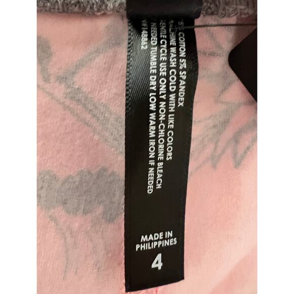 Torrid Sleep NEW ssize 4 pants pink/gray pull-on pineapple skulls lounge wear - Picture 8 of 8